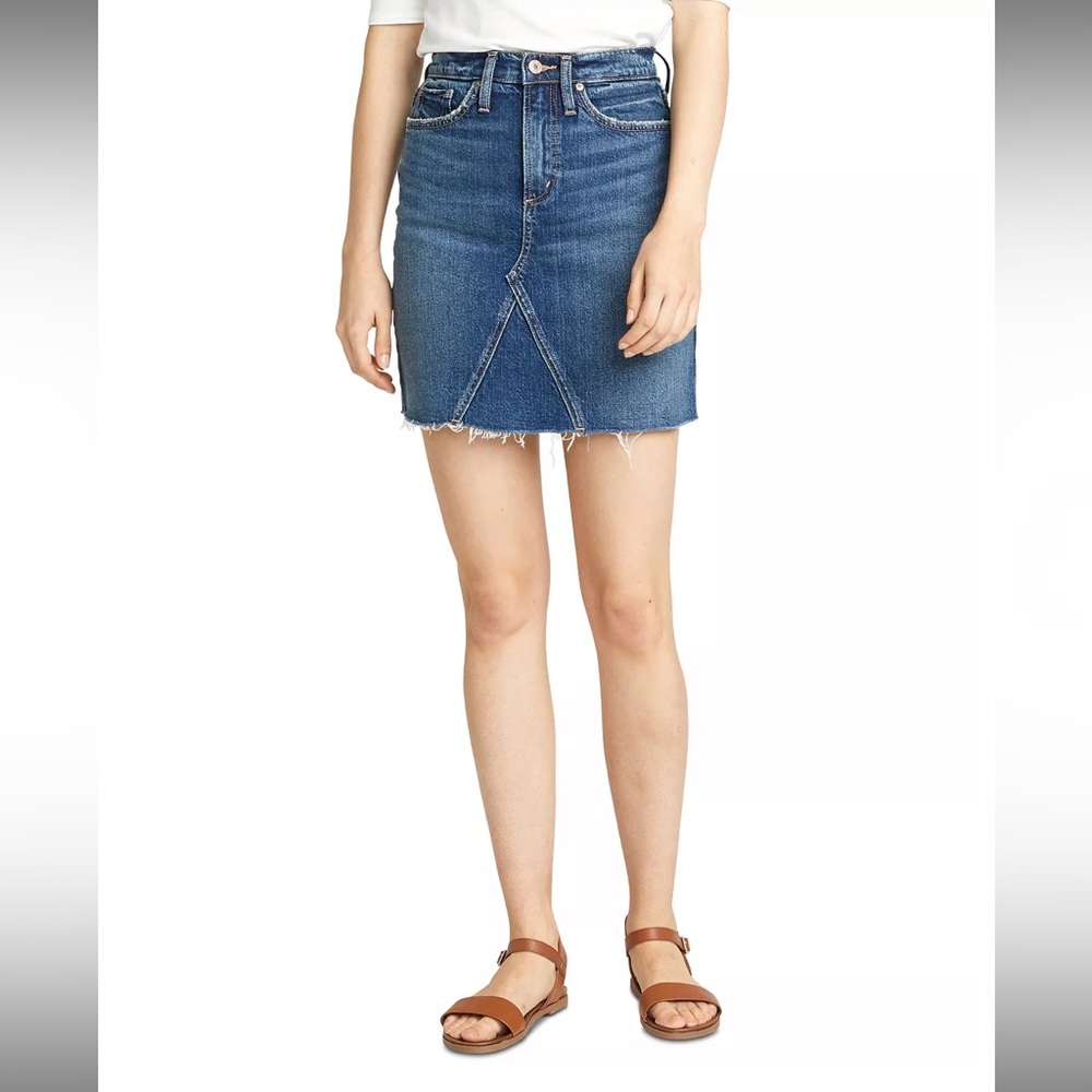 SILVER JEANS CO. Indigo Blue High Rise Raw Hem Frisco Mini Skirt